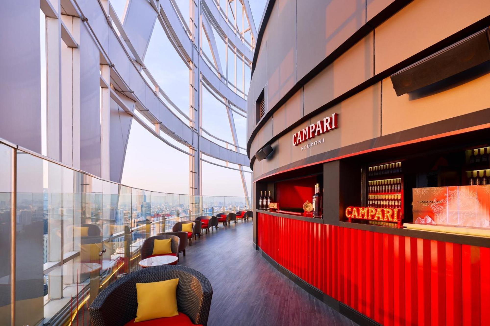 Centara Grand At Centralworld Bangkok Exterior foto Campari Sky Bar