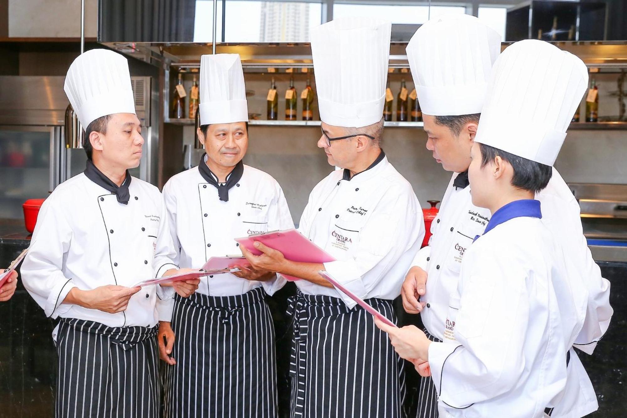 Centara Grand At Centralworld Bangkok Exterior foto Culinary school in Malaysia